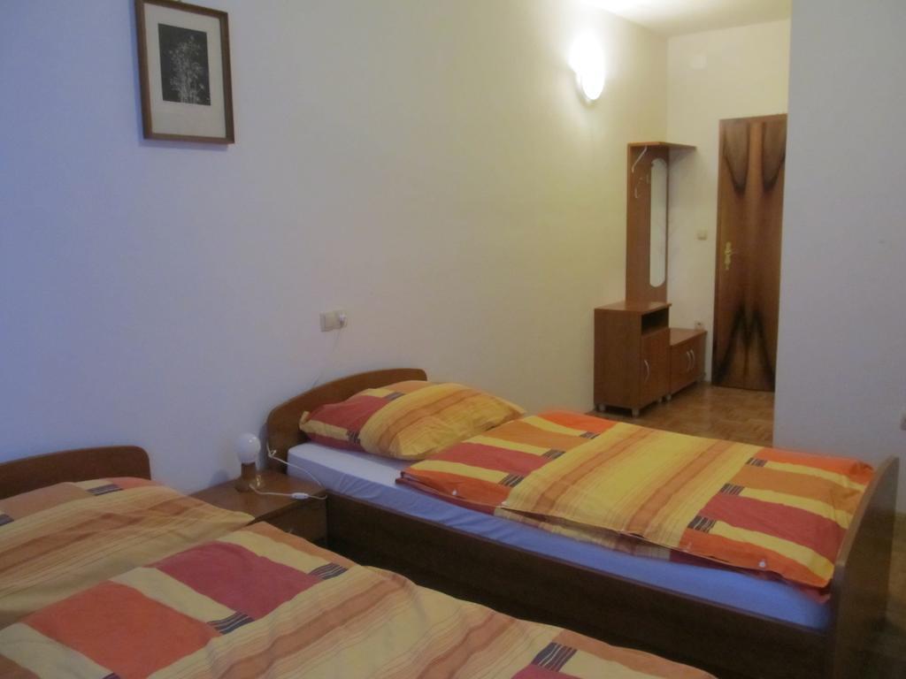 Tourist Farm Ljubica Villa Poljane nad Škofjo Loko Buitenkant foto